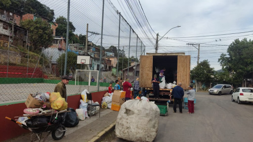 Mais de 660 toneladas de resíduos foram arrecadadas pelo Troca Solidária no primeiro semestre do a