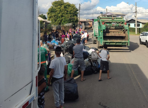 Troca Solidária distribuiu mais de 90 toneladas de alimentos neste ano