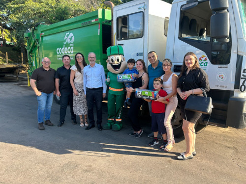 Crianças se emocionam ao visitar a Codeca