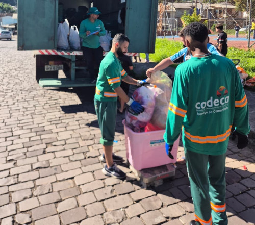 Última edição de abril do Troca Solidária ocorre neste sábado