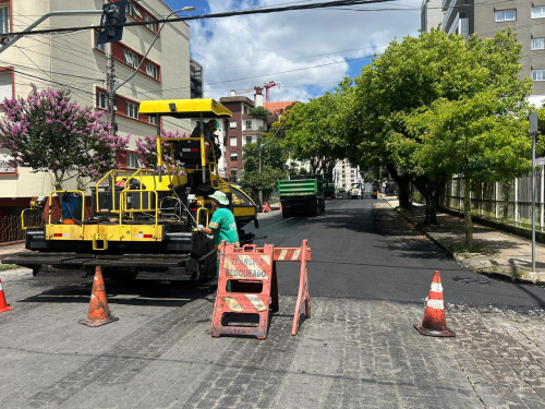 Trechos da Perimetral Sul tÃªm bloqueios parciais para recuperaÃ§Ã£o do pavimento
